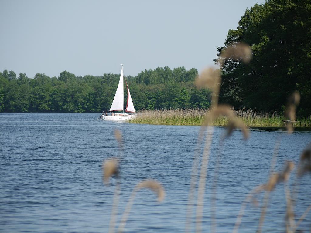 Pensjon Paradise Olsztyn  Buitenkant foto